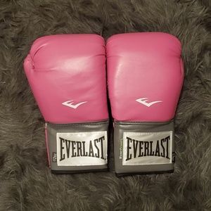 Everlast Women's Boxing Gloves